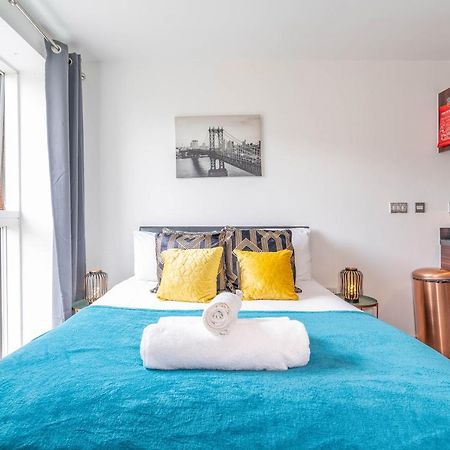 Studio Apartment - City Centre - Broad Street - Brindley Place - Wifi - Netflix - Smart Tv バーミンガム エクステリア 写真