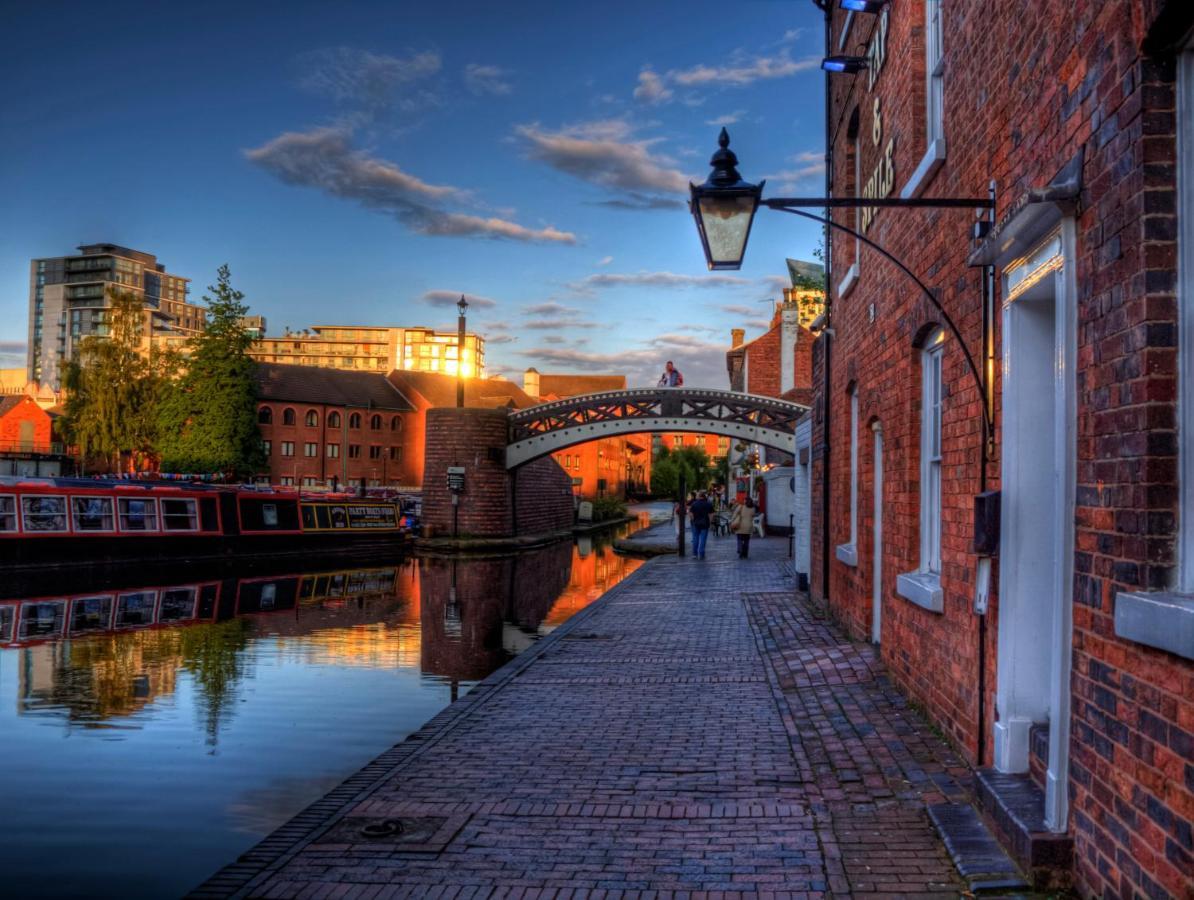 Studio Apartment - City Centre - Broad Street - Brindley Place - Wifi - Netflix - Smart Tv バーミンガム エクステリア 写真