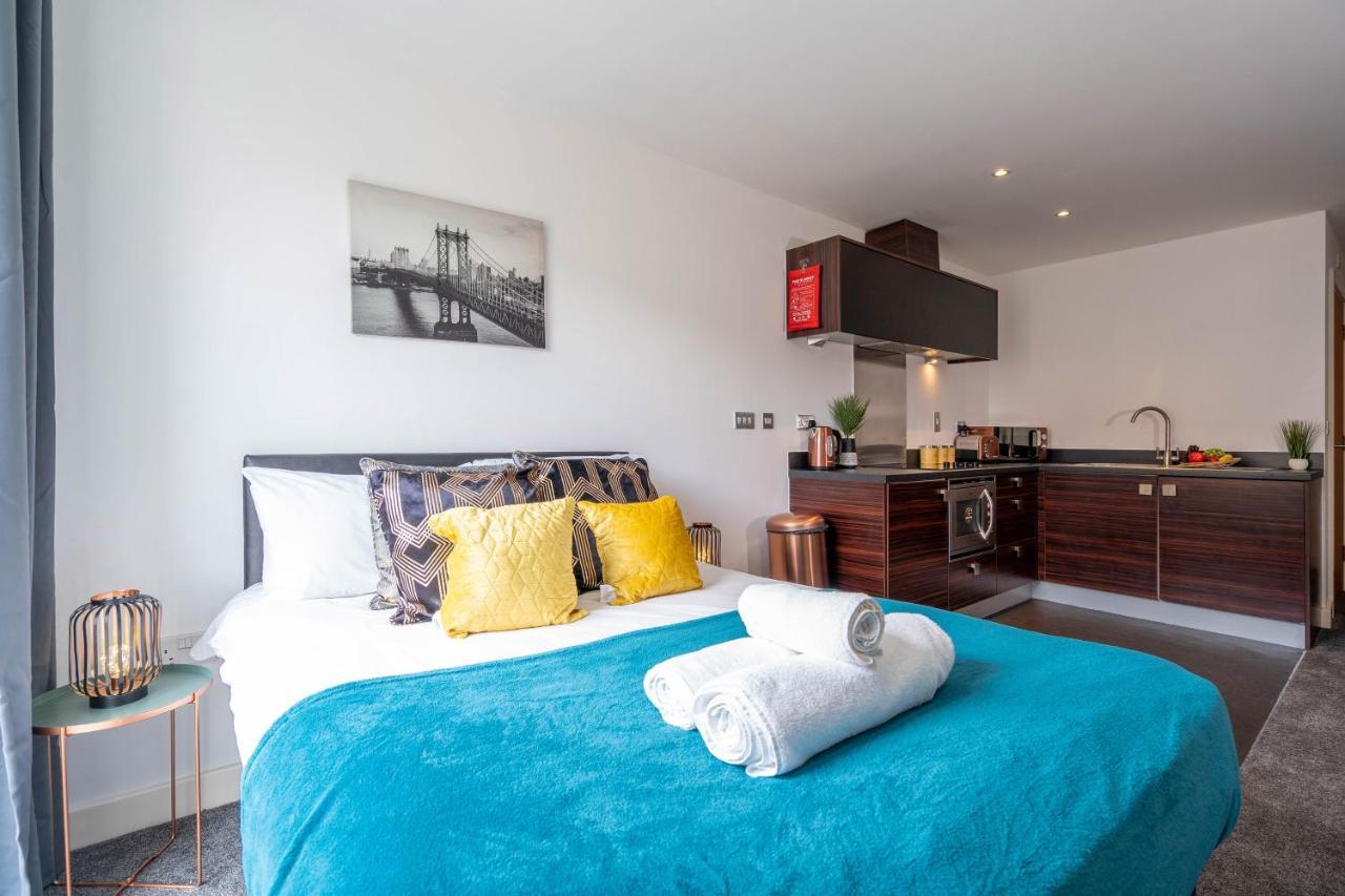 Studio Apartment - City Centre - Broad Street - Brindley Place - Wifi - Netflix - Smart Tv バーミンガム エクステリア 写真