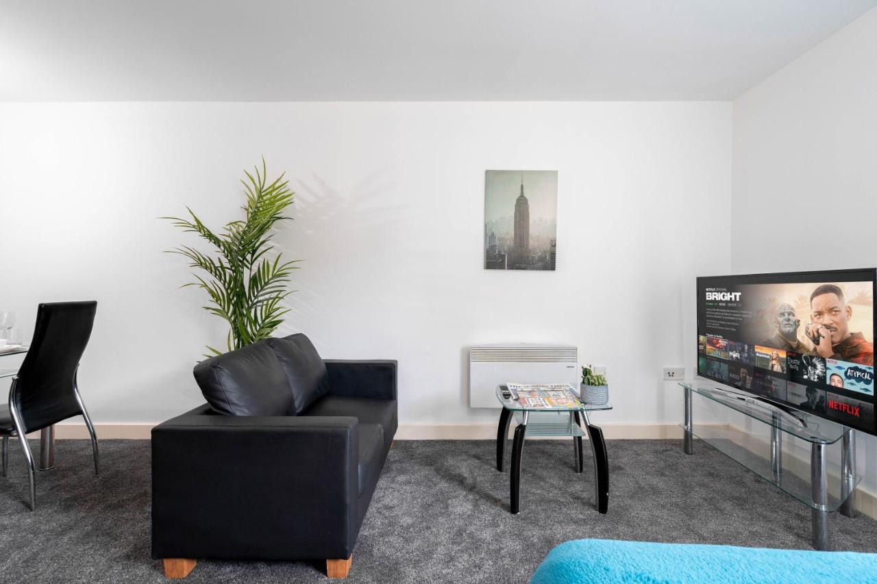 Studio Apartment - City Centre - Broad Street - Brindley Place - Wifi - Netflix - Smart Tv バーミンガム エクステリア 写真